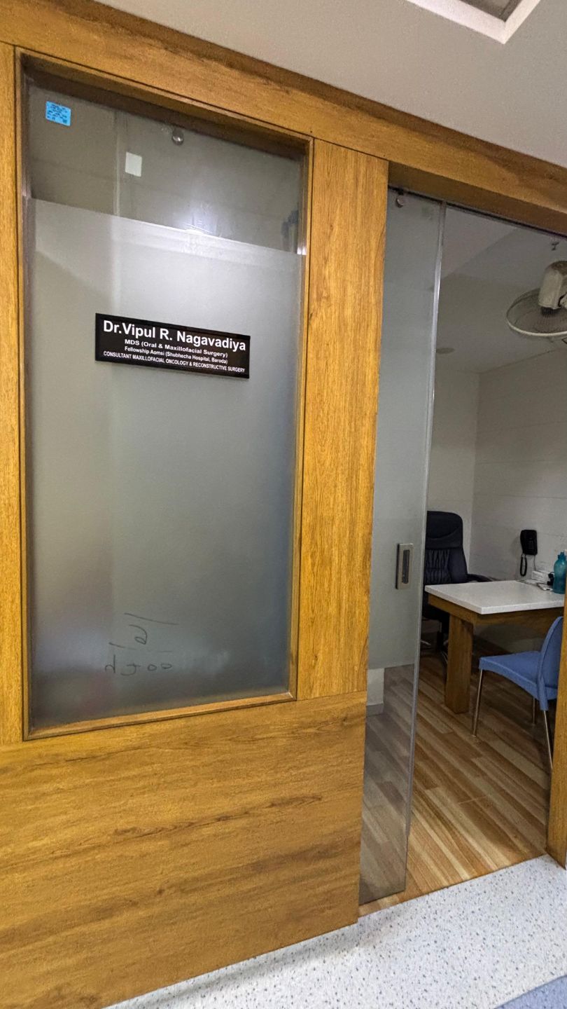 Dr. Vipul Nagavadiya Credentials